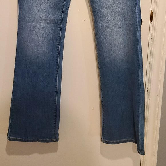 Flare Jean Size 11 - Picture 4 of 4